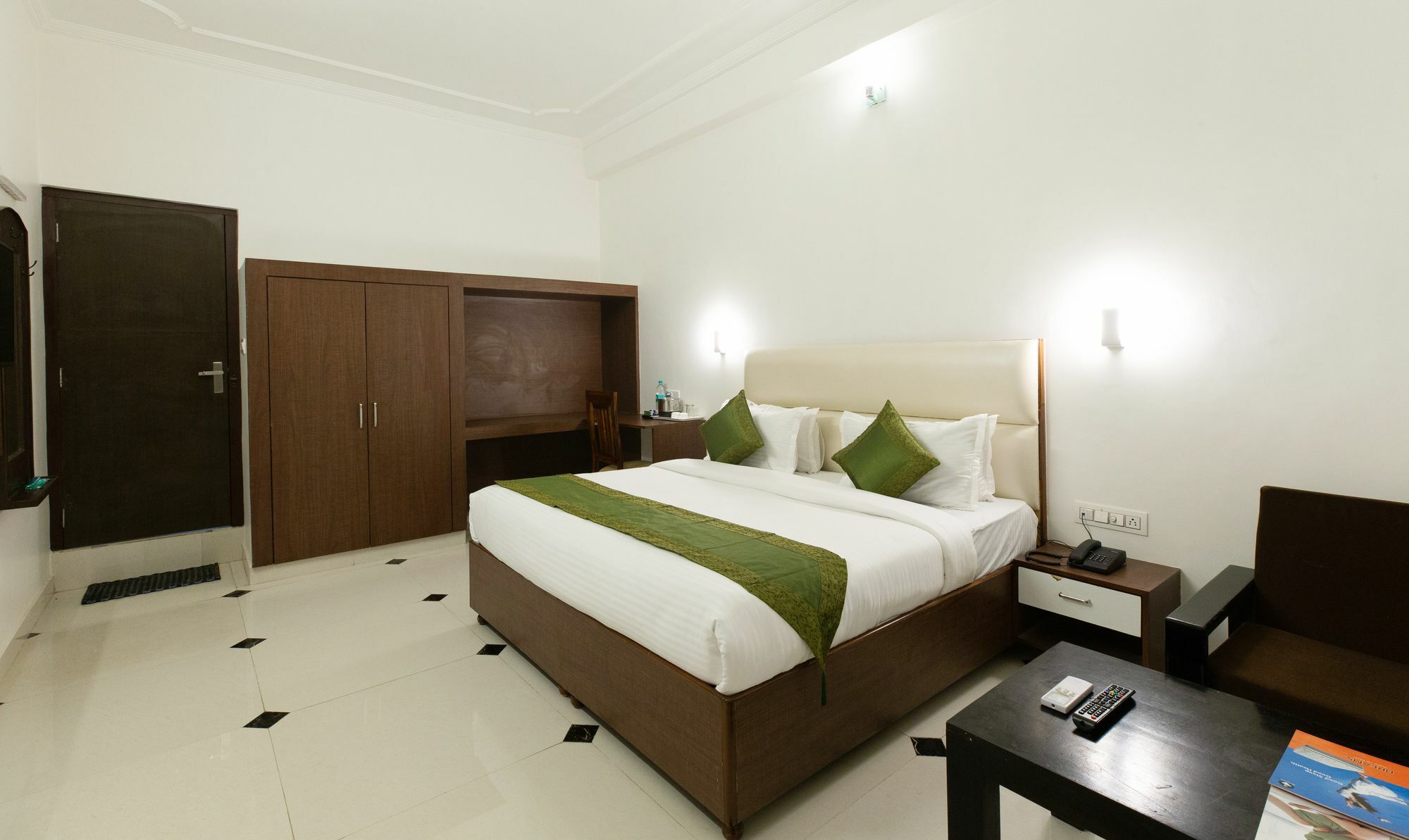 Treebo Trend Dream Palace Jaipur Ngoại thất bức ảnh